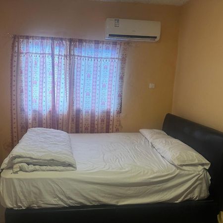 Debora Guest House Freetown Extérieur photo