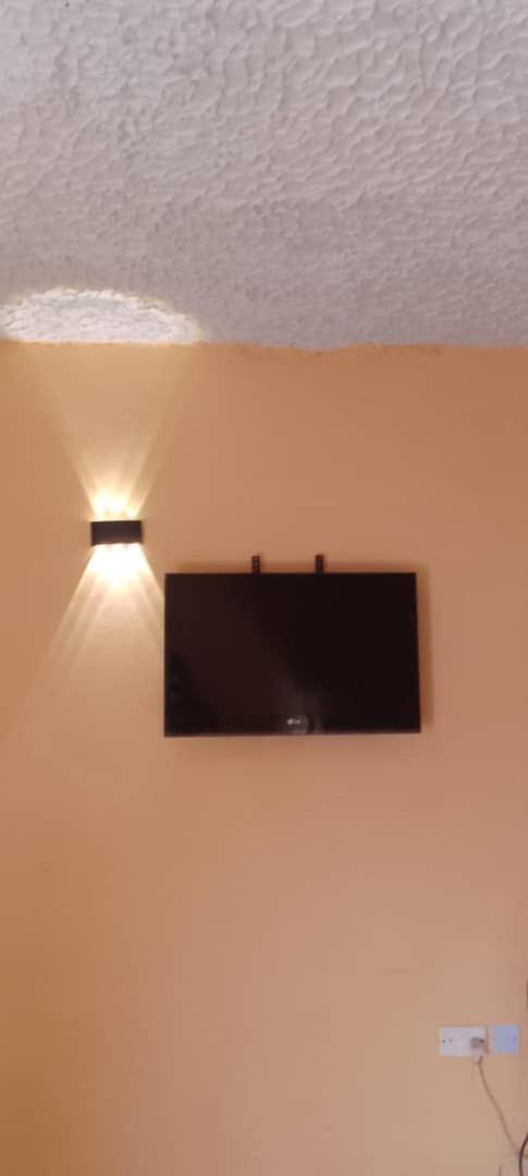 Debora Guest House Freetown Extérieur photo