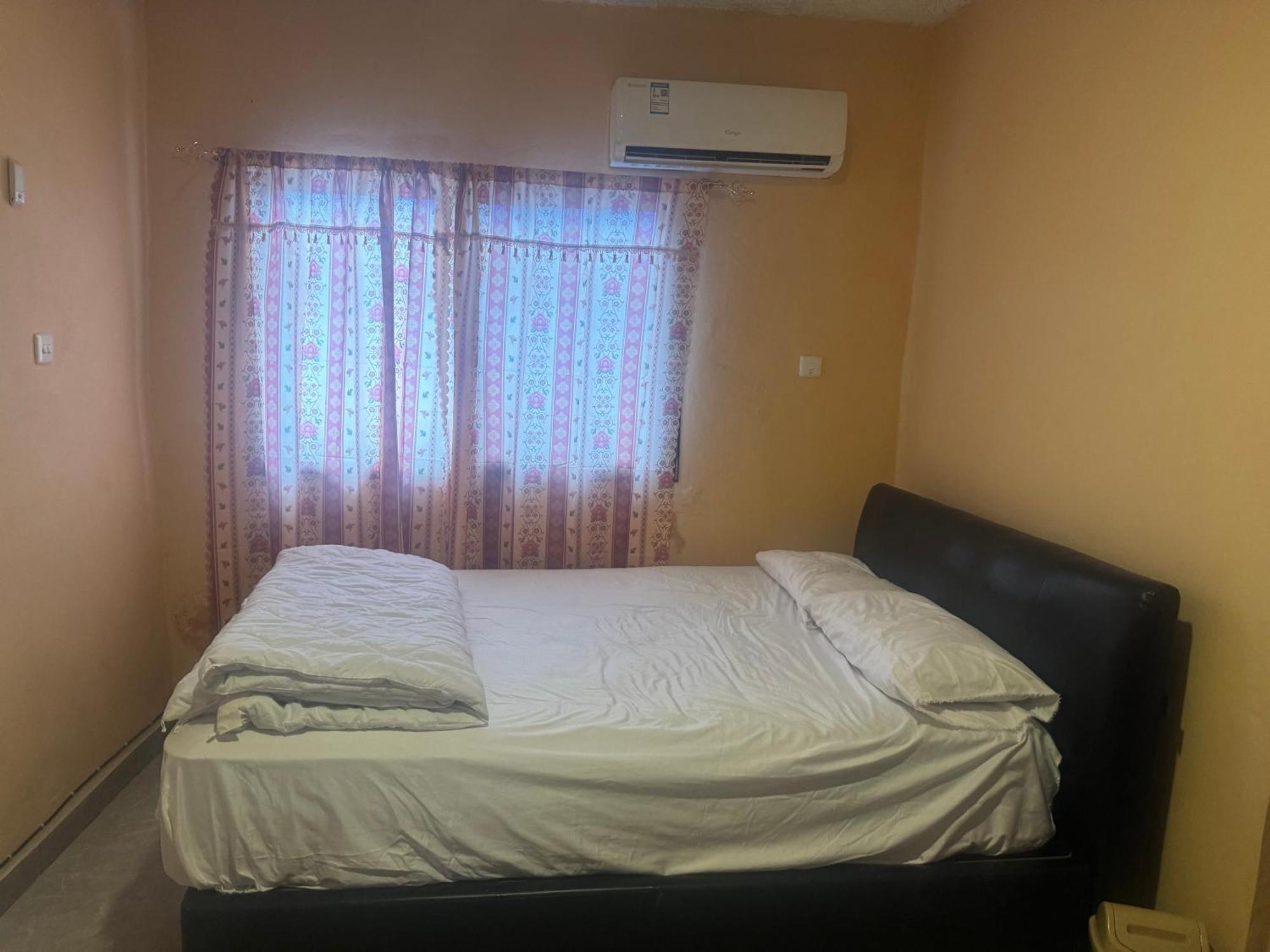 Debora Guest House Freetown Extérieur photo